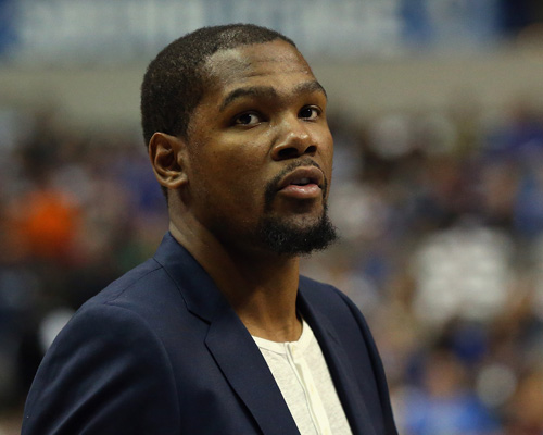 他在场上的 他在场上的